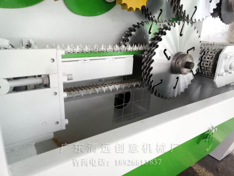 工廠剛生產(chǎn)出來的圓木多片鋸機(jī)型，采用超薄鋸片，出材率高達(dá)80%以上