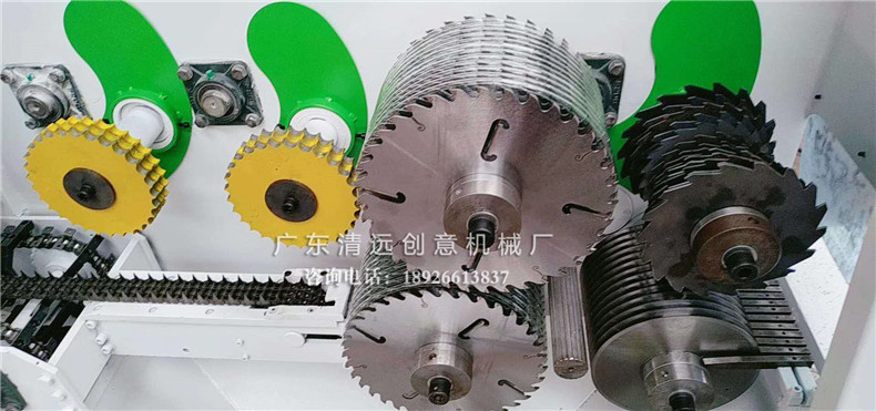 圓木多片鋸機(jī)型內(nèi)倉(cāng)細(xì)節(jié)，有升降雙壓輪使木料更穩(wěn)定；超薄鋸片出材率更高