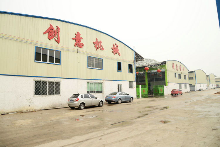 廣東創(chuàng)意智能科技有限公司是一家集研發(fā)，生產(chǎn)，銷售于一體的木工機(jī)械生產(chǎn)廠家。